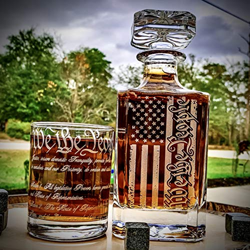 We the people Whiskey Decanter Set